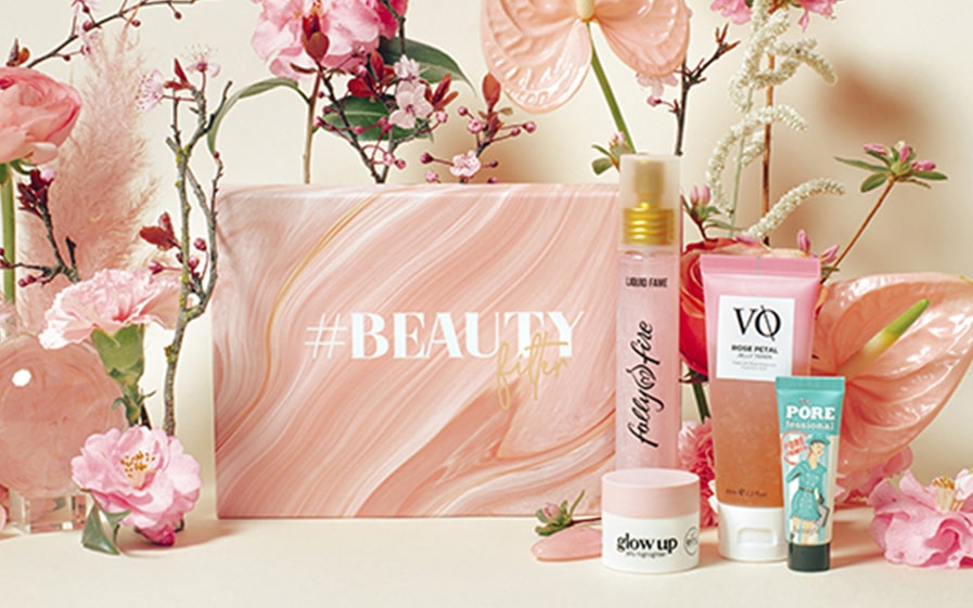 tentez de gagner la Beautiful Box by Aufeminin